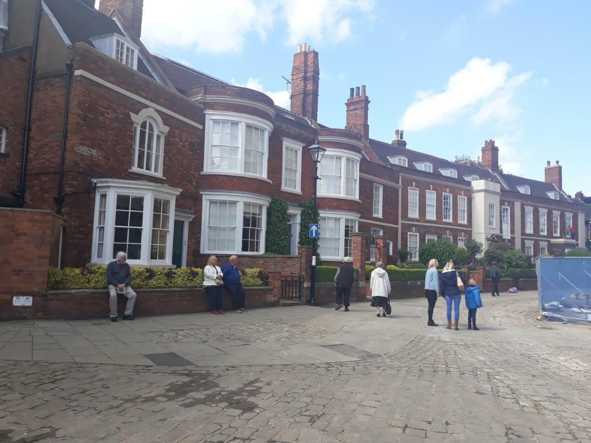 Lincoln Lets 23 Villa Exterior photo